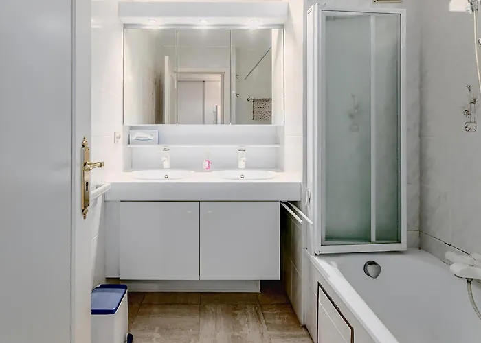 Stephanie 0406 G30 Sint-Idesbald